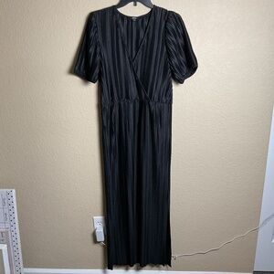 Next Womens 8 Black Short Sleeve Plisse Midi Dress Elegant Timeless Evening Work